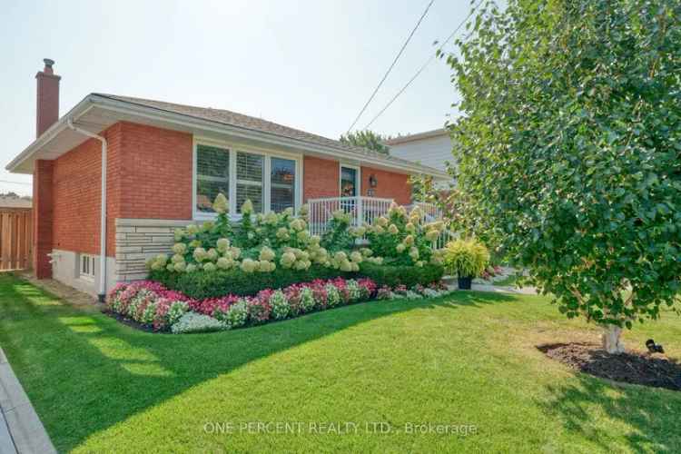 Buy Bungalow in a Beautifully Landscaped Area with Modern Updates