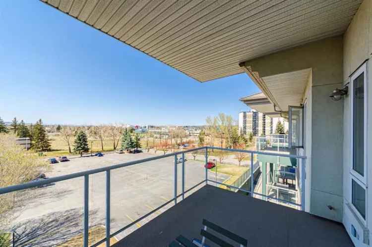 Top Floor Varsity Condo 1 Bedroom Ensuite Parking