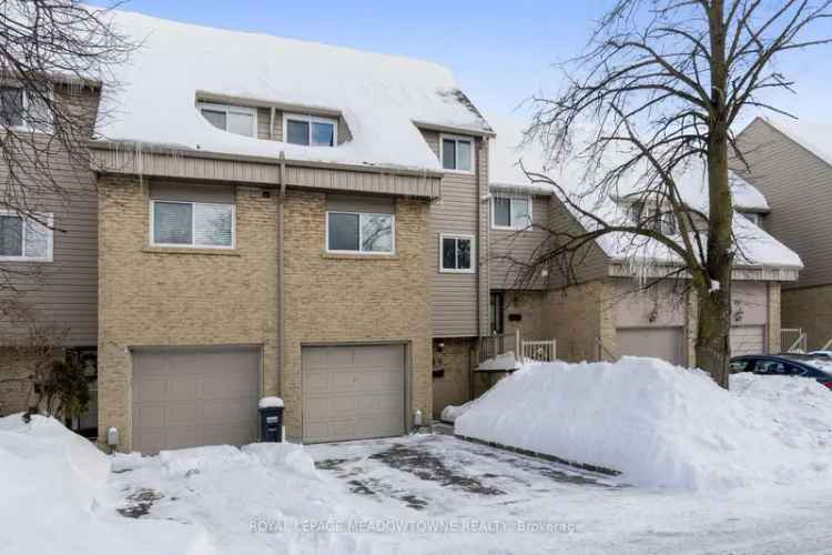 3-Bedroom Townhome Near Etobicoke Creek Trail