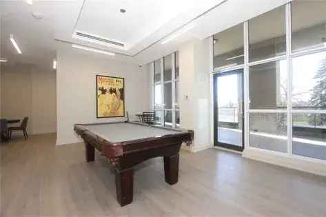 3 rooms apartment of 573 m² in Toronto