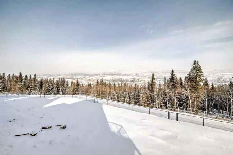 Rent Stunning Home in Cochrane with Breathtaking Views and Modern Features