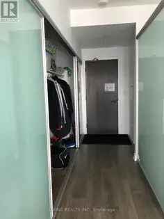 1 Room 40m² Toronto Apartment CN Tower View Steps to Subway