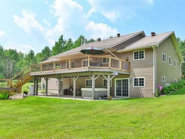 Private 4.5 Acre Bungalow w- Hot Tub & Finished Basement