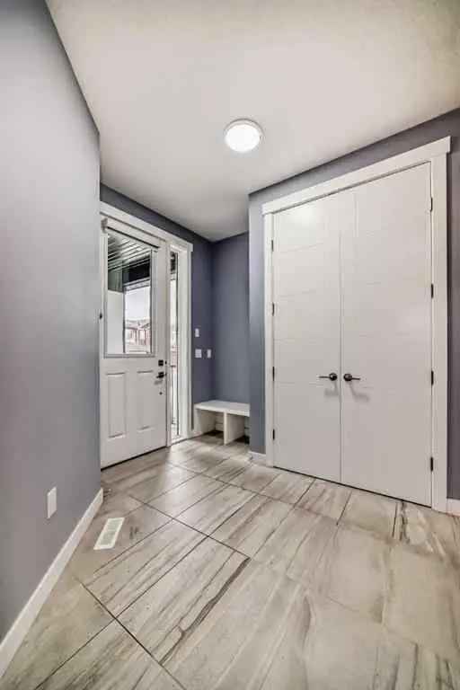 House For Rent in Calgary, Alberta