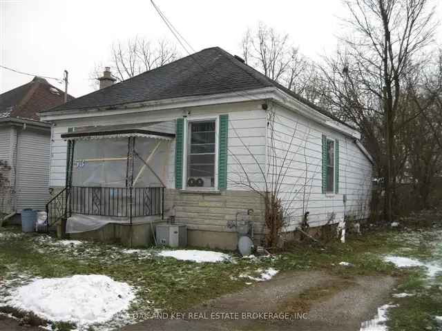 Gorgeous Ada Street Property in London, Ontario