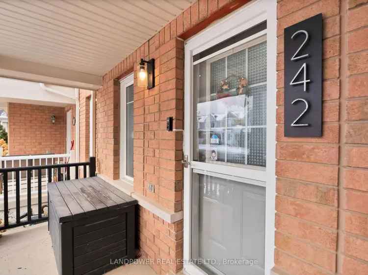 House For Sale in Markham, Ontario