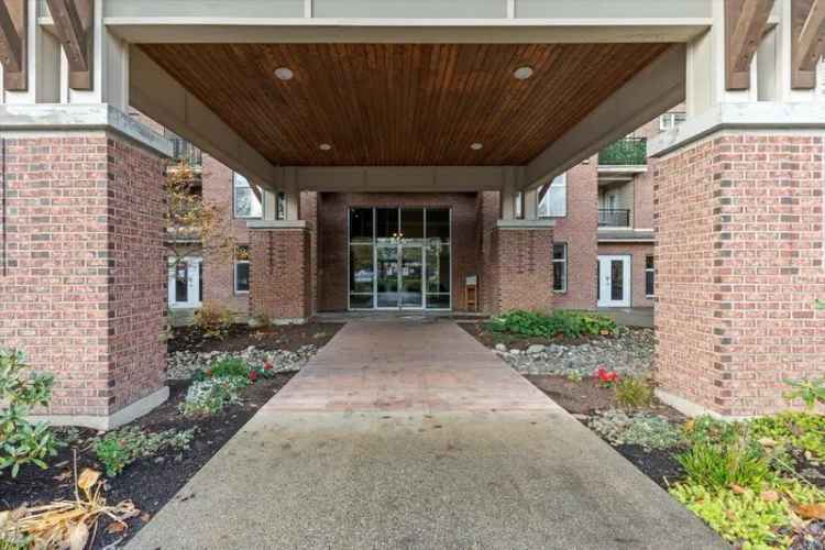 A $389,000.00 Apartment/Condo with 1 bedroom in Chilliwack Proper West, Chilliwack