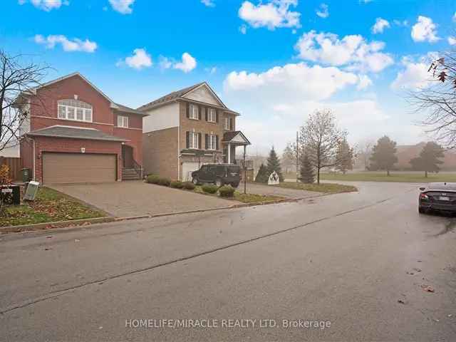 Stunning 3-Bed 4-Bath Home in Stoney Creek Mountain