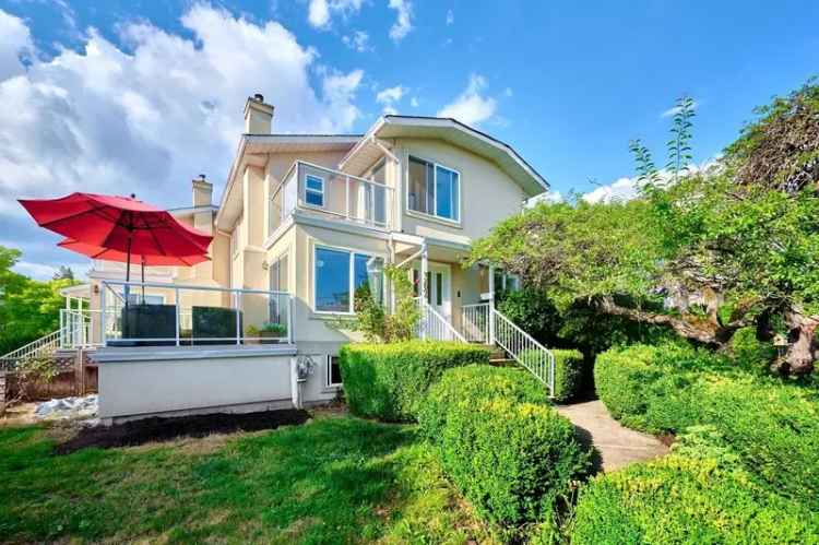 A $1,829,900.00 1/2 Duplex with 5 bedrooms in Central Lonsdale, North Vancouver