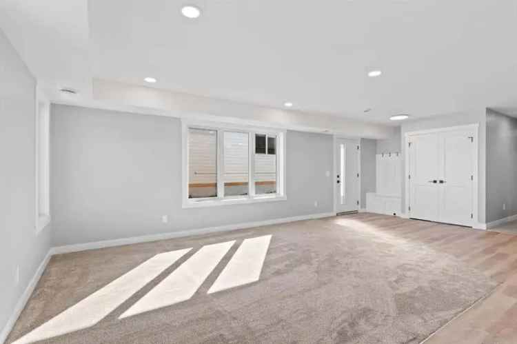 New 3-Bed Bungalow in Acme, Alberta - Modern Design and West-Facing Backyard