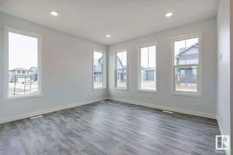 1425 Sq Ft Home in The Orchards at Ellerslie