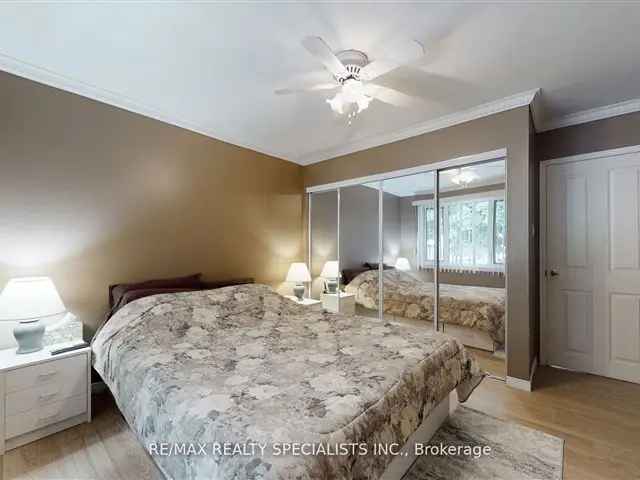 House For Sale in Brampton, Ontario