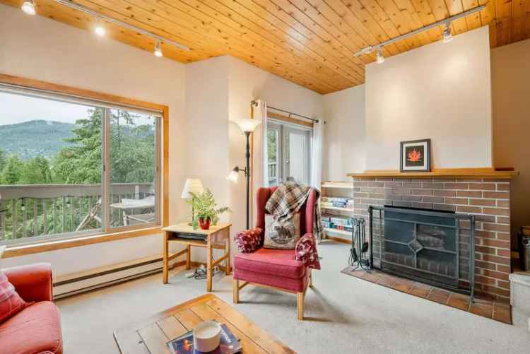 A $1,799,000.00 Townhouse with 3 bedrooms in Whistler Creek, Whistler