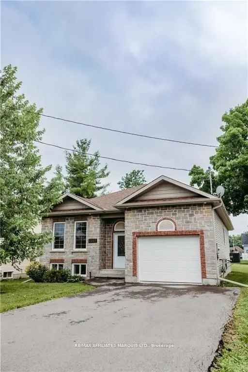 House For Sale in Cornwall, Ontario