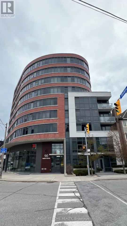 Apartment For Sale in 90, Trinity Street, Toronto, Ontario