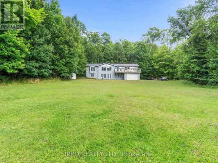 Otter Lake 7.93-Acre Walkout Bungalow - 5 Beds, 2 Baths