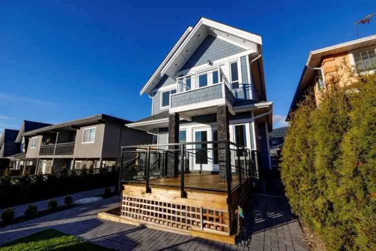 A $1,949,000.00 1/2 Duplex with 4 bedrooms in Central Lonsdale, North Vancouver