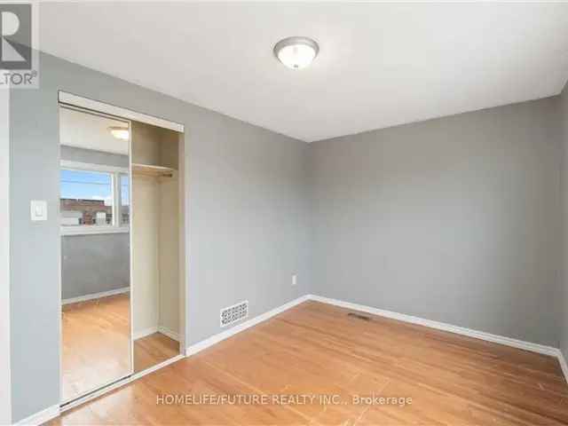 House For Sale in 210, Harmony Road North, Oshawa, Ontario