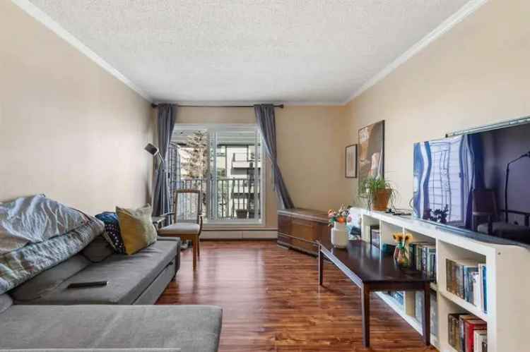 Rent Upgraded Apartment in Windsor Park Featuring 2 Bedrooms