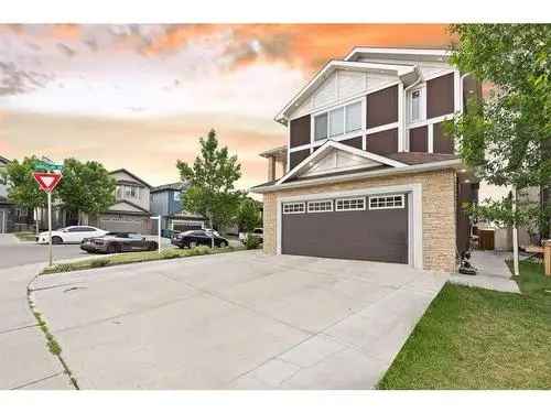 House For Sale In Saddle Ridge, Calgary, Alberta