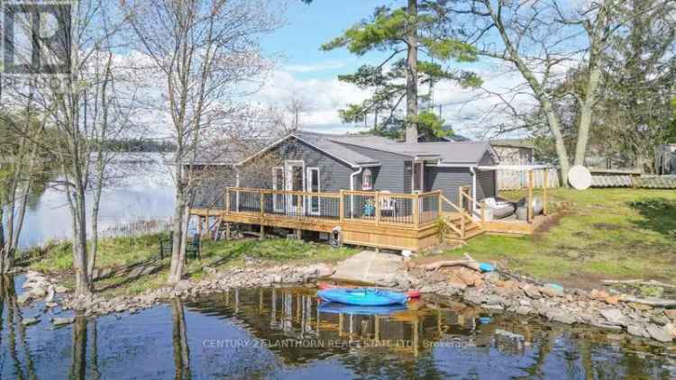 Moira Lake Waterfront Cottage - 3 Bedroom Turnkey Getaway