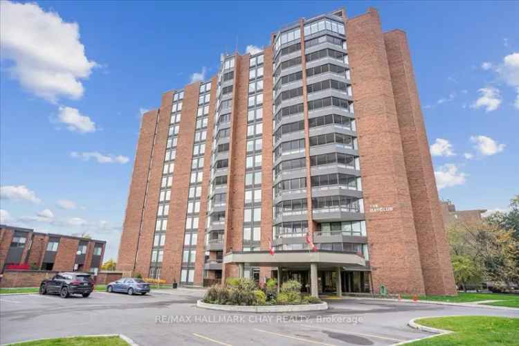 Condo For Sale in Barrie, Ontario