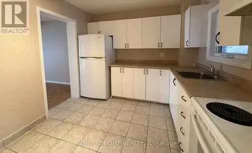 Townhouse For Sale In Ledbury Heron Gate Ridgemont Elmwood Ottawa