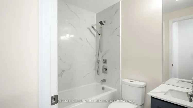 Condo For Sale in Vaughan, Ontario