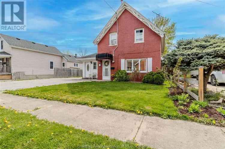 Family Home in Chatham Close to CKHA
