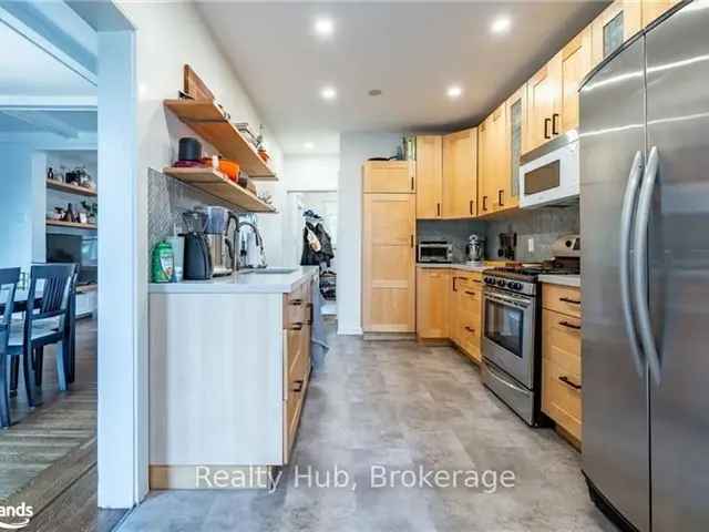 Stunning 4-Bedroom Kirkendall Family Home