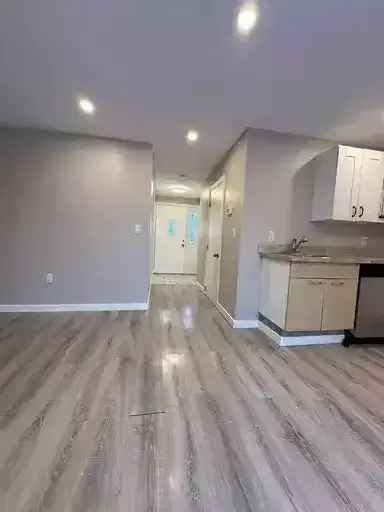 1 Bedroom Suite Near Schools in Kamloops