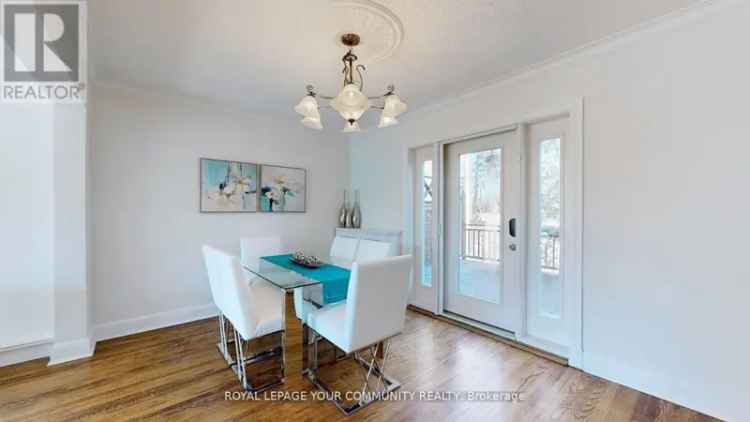 Elegant 4-Bedroom Home in Lawrence Park Family Friendly Neighborhood