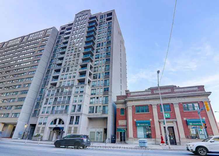 Condo For Sale in Toronto, Ontario