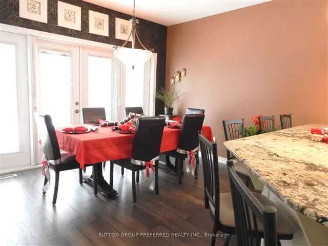 House For Sale in Woodstock, Ontario