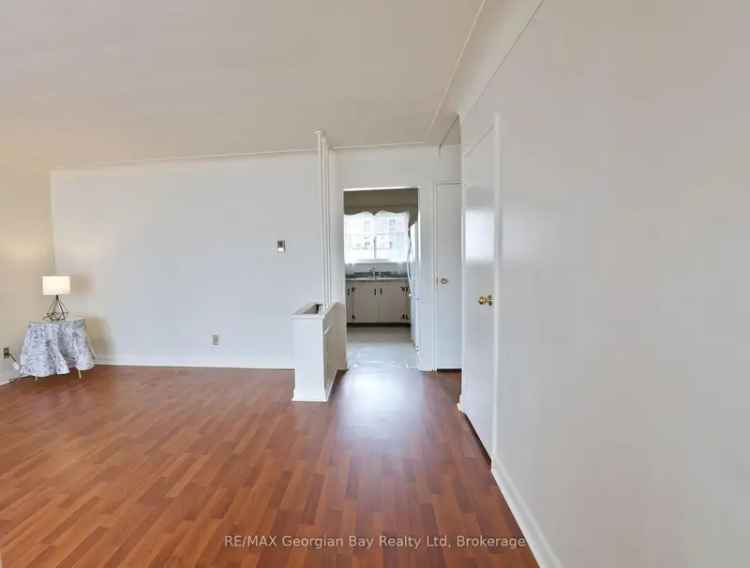 Midland 3-Bedroom Family Home Near Little Lake Park