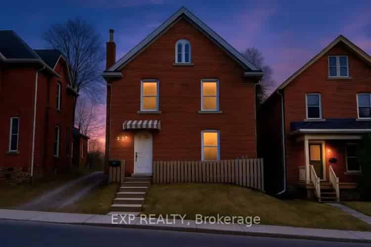 Peterborough Duplex Investment Opportunity High Rental Income Potential