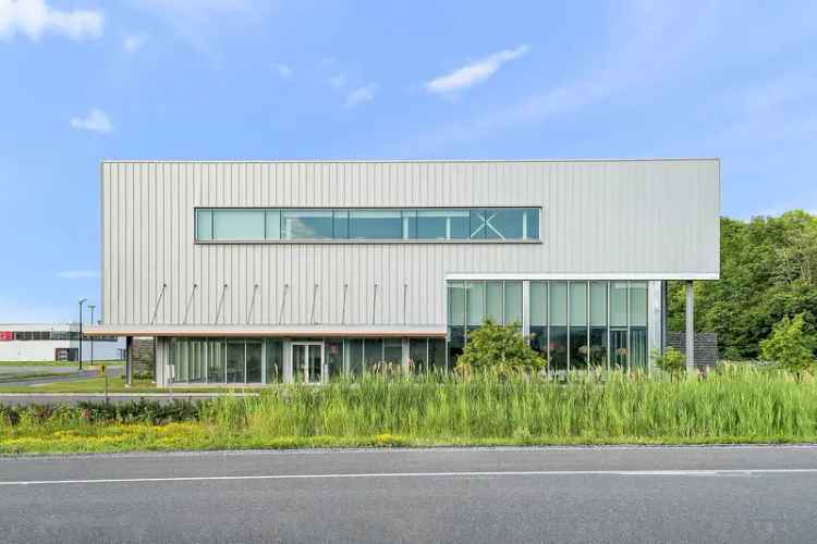 Office For Sale in Varennes, Quebec