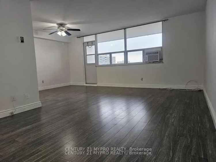 Condo For Rent in Toronto, Ontario