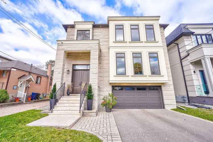 House For Sale in Toronto, Ontario