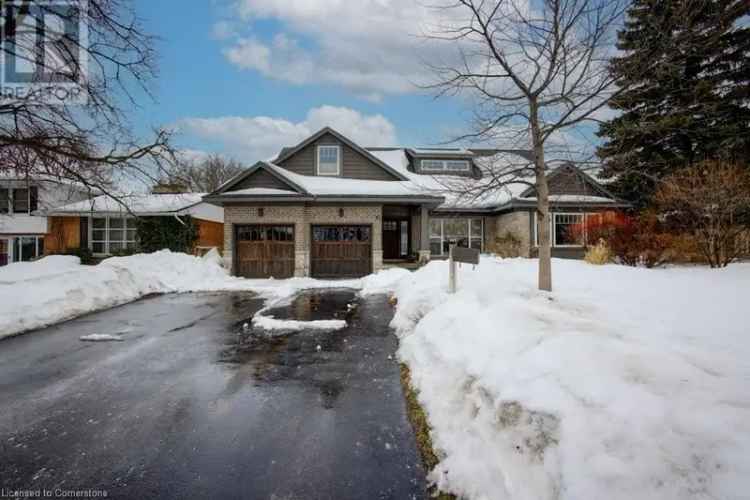 House For Sale in 77, Leaside Place, Waterloo, Ontario