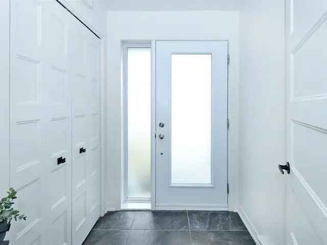 Bungalow for Sale 2 Bed 1 Bath + Potential 3rd Bed