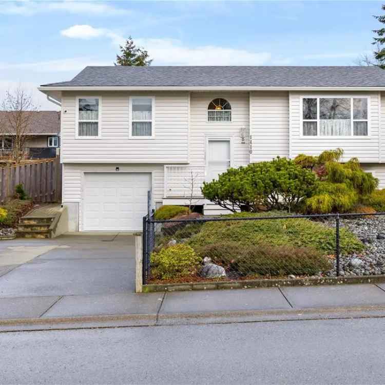 3 Bed 2 Bath Family Home Near Waterfront