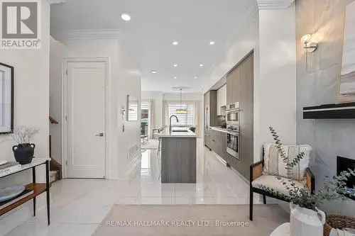 Luxury Port Credit Townhouse For Sale