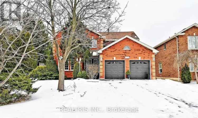 Erin Mills Family Home 4300 sq ft 68x166 Corner Lot