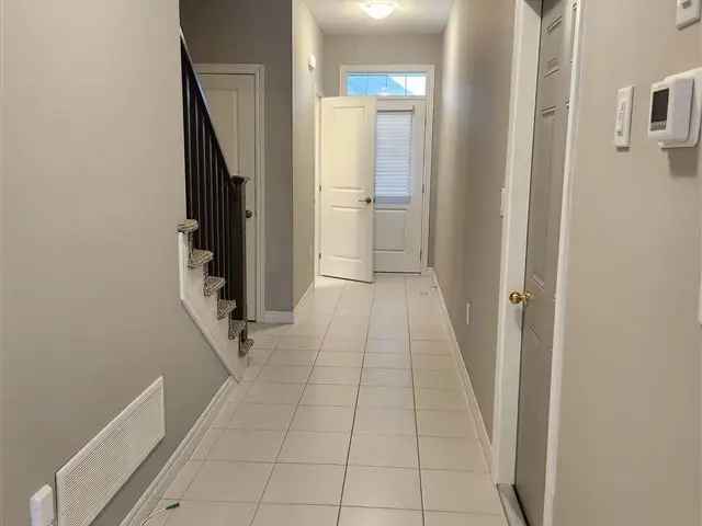 3-Bedroom 3-Bathroom Townhouse with Garage Parking