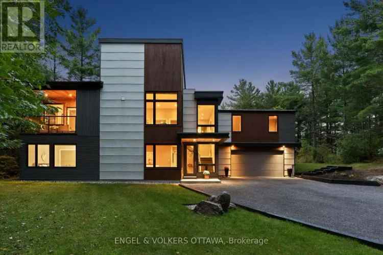 Modern Sophistication Meets Rural Tranquility in Award-Winning Saddlebrook Estates Home