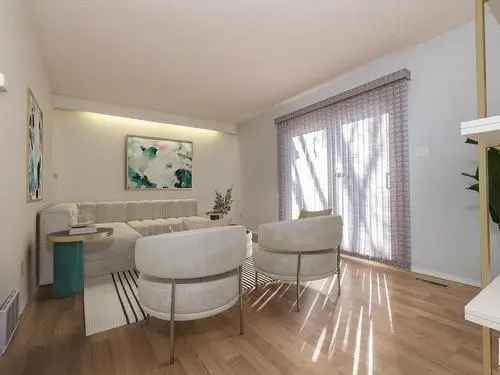 Townhouse For Sale in Callingwood North Edmonton