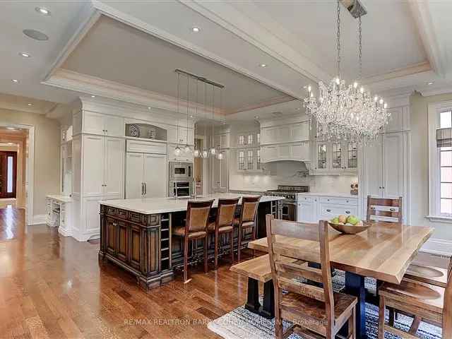 Luxury Home in Lawrence Park: 6600 Sq Ft, 5 Ensuites, Wine Cellar, Gym