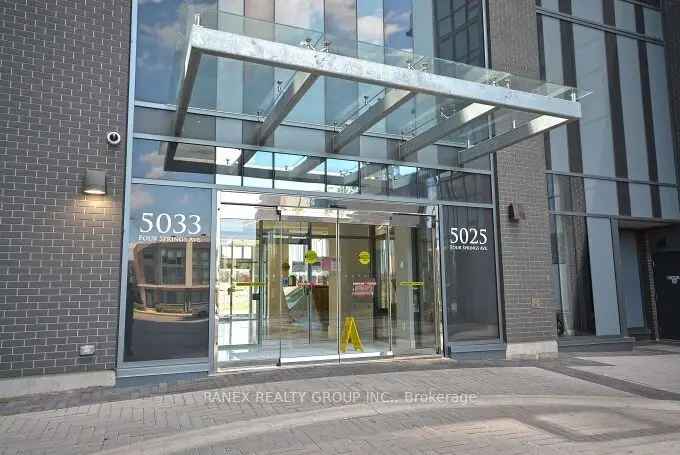 Rent Bright Spacious Condo in Mississauga with Modern Finishes