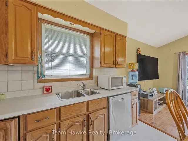 House For Sale in Tay, Ontario